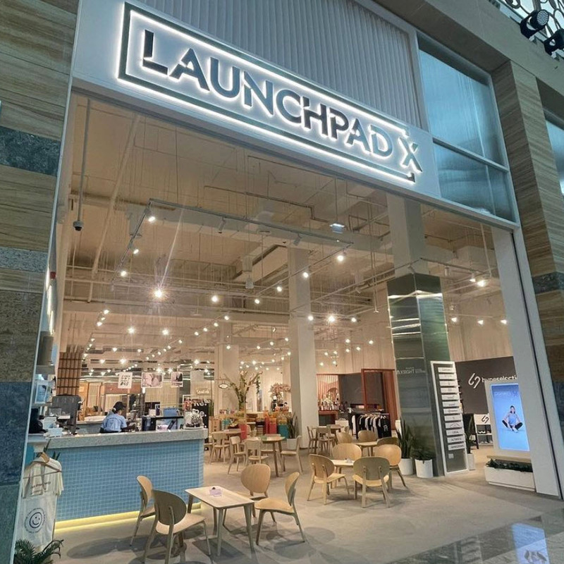 LAUNCPAD RETAIL SHOP AT MIRDIFF CITY CENTRE