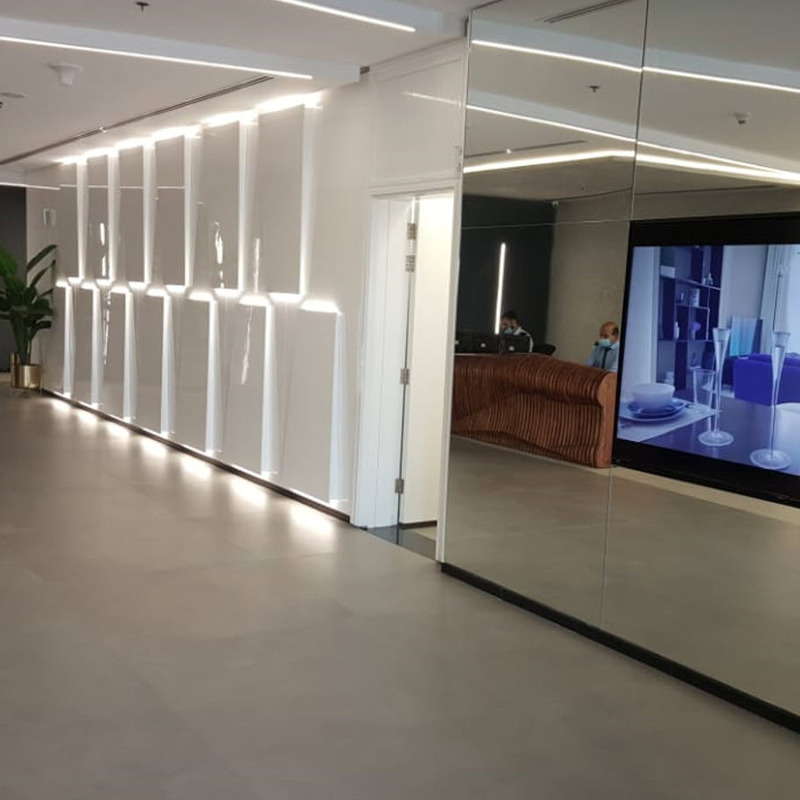 DEYAAR HQ - MAIN ENTRANCE